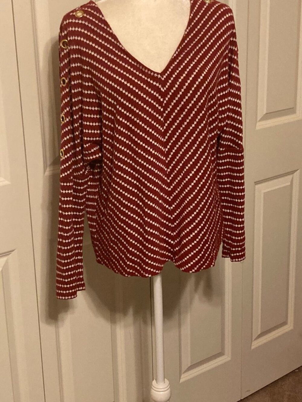 Bellini ~ Knit Top ~ Size XL